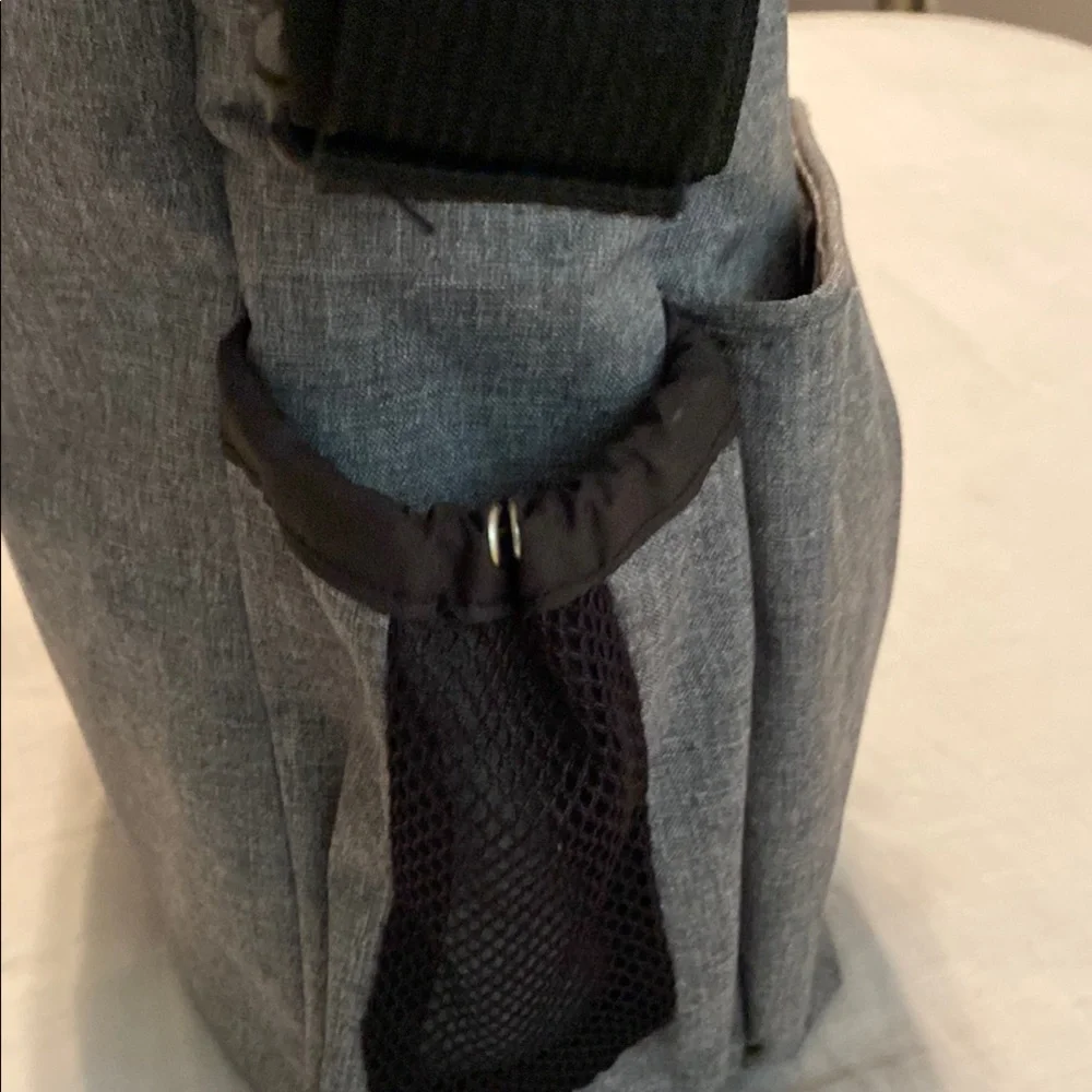 Skip Hop Gray Messenger Bag or Duo Signature Diaper Bag - Picture 3 of 7